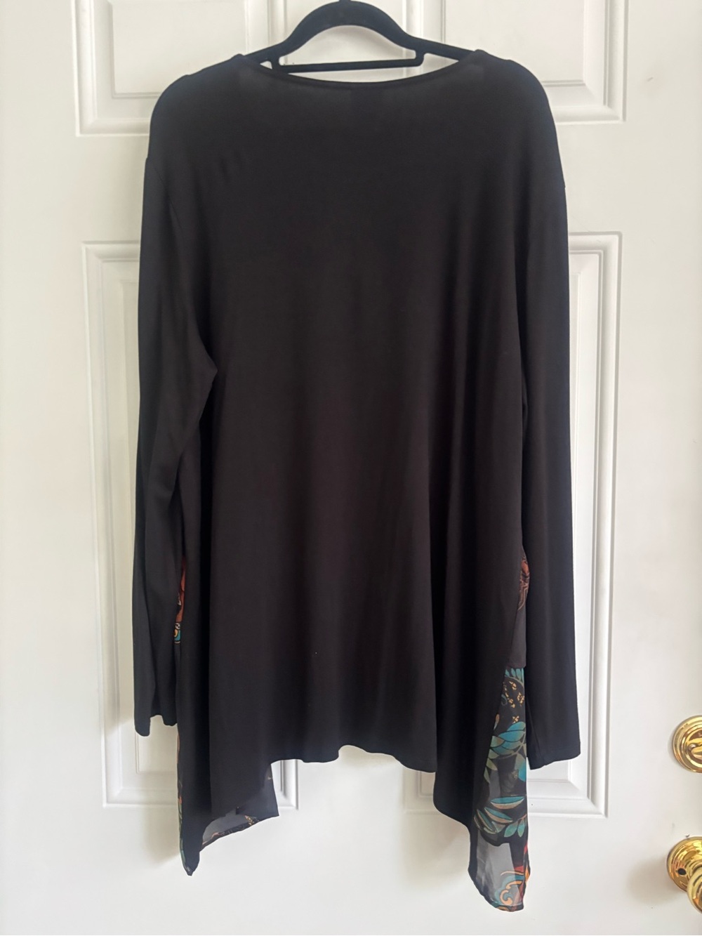 NWT Chico’s Black Floral Asymmetric L/S Mixed Media Top, Size Extra Large - Picture 6 of 11